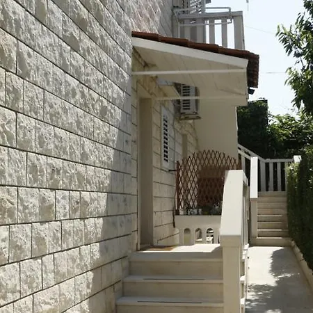 Apartment Jozica *